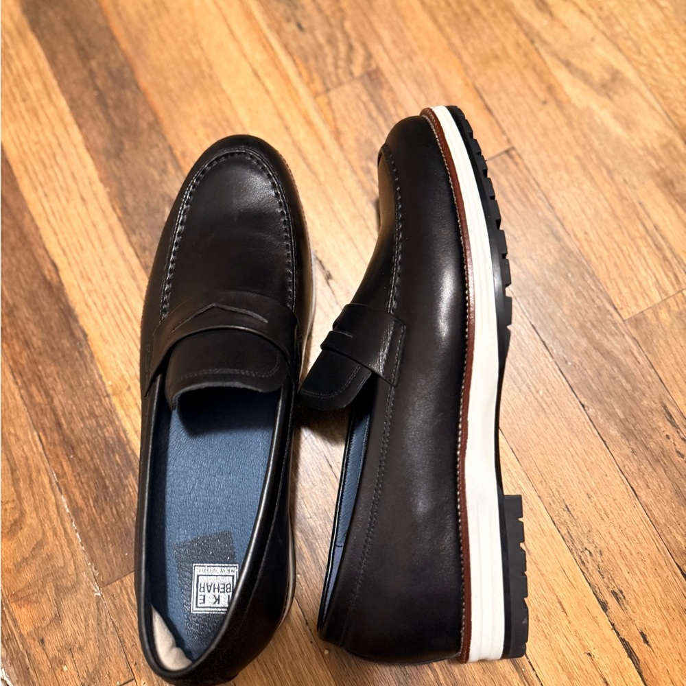 Ike Behar Black Leather Loafers Like New